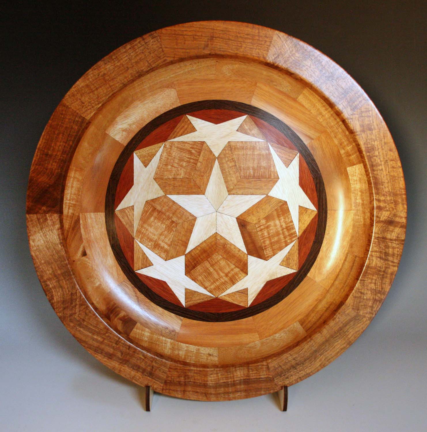 Big-Island-Engraving-Turned-Wood-Art-10
