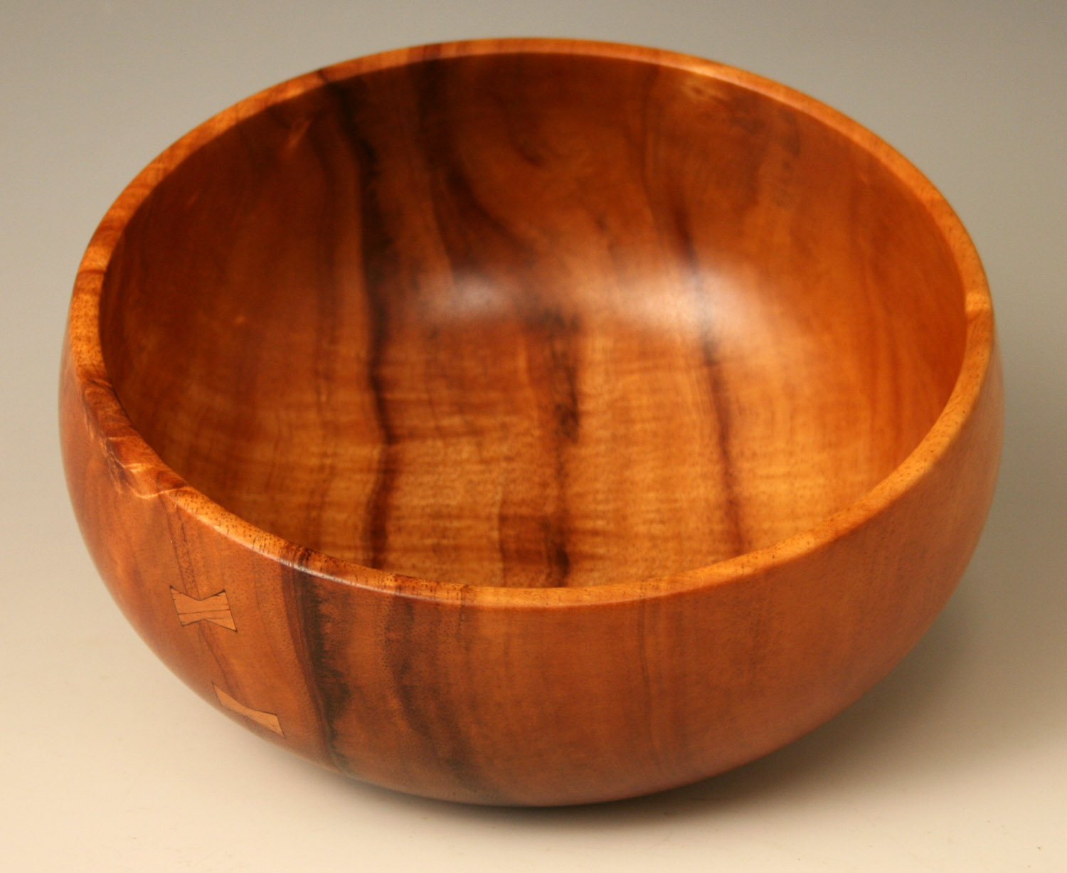 Big-Island-Engraving-Traditional-Hawaiian-Calabash-Bowls-01